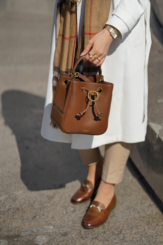 IT BAG ALERT: THE MULBERRY HAMPSTEAD